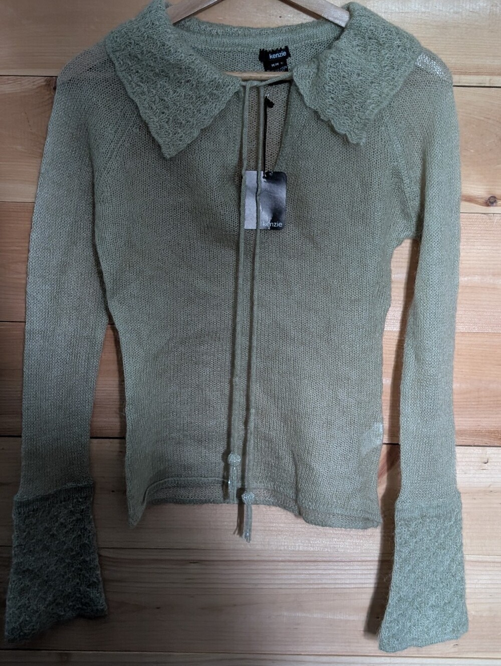 Kenzie Light Celery Knit with Lace Collar *Medium *NWT